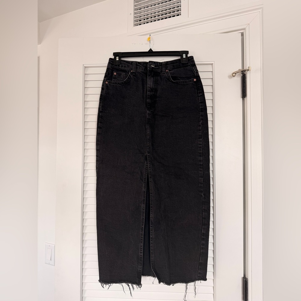 Stradivarius Black Denim Women's Jean Skirt